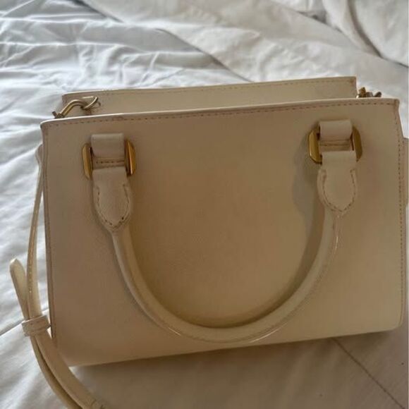 Charles and Keith purse - Picture 2 of 4